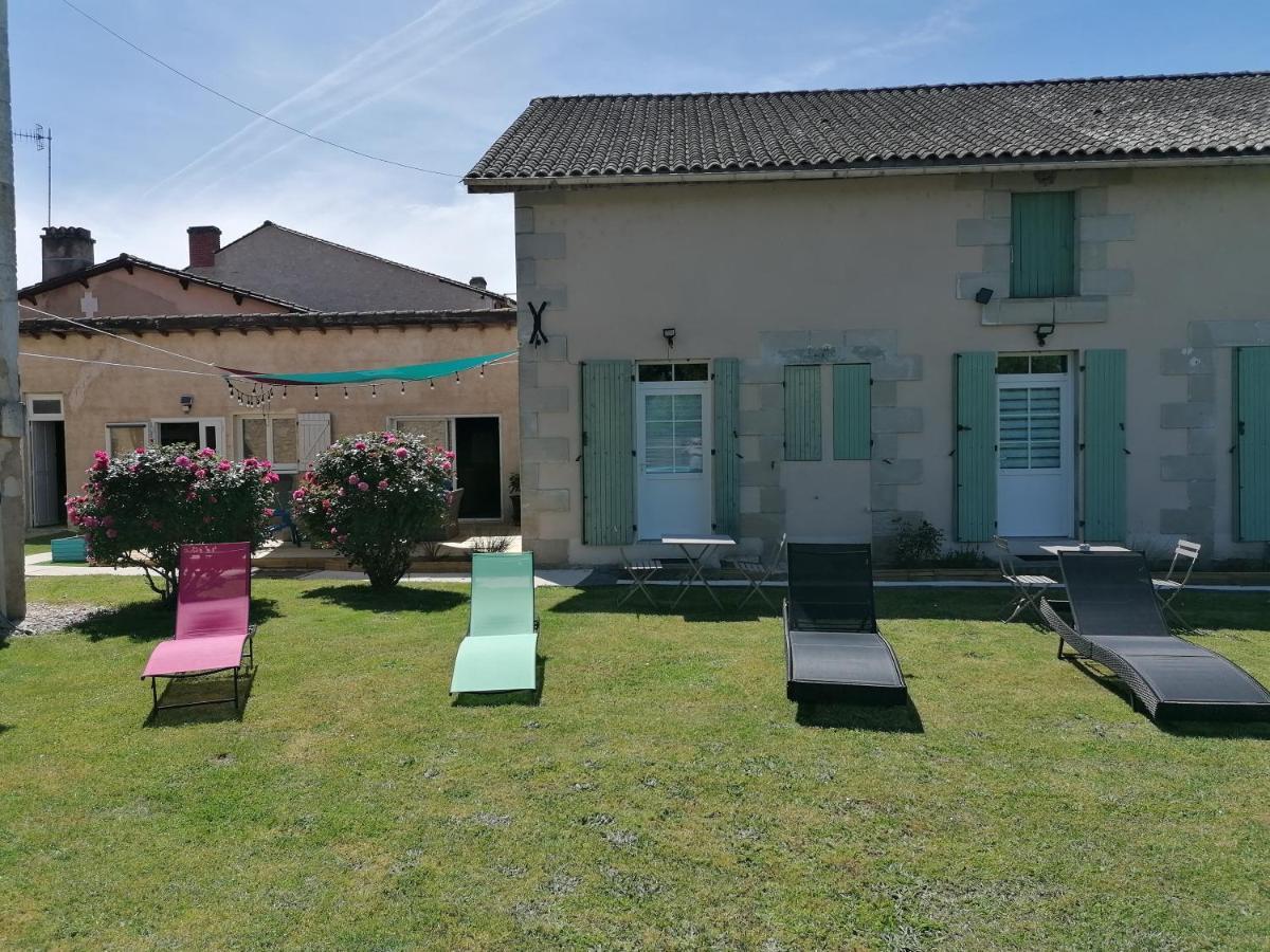 Hotes De L'Isle Saint-Medard-de-Mussidan المظهر الخارجي الصورة